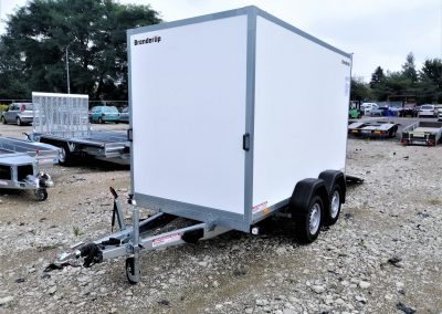 Przyczepa-samochodowafurgon-BRENDERUP-7300TB-rampa-300x155x185